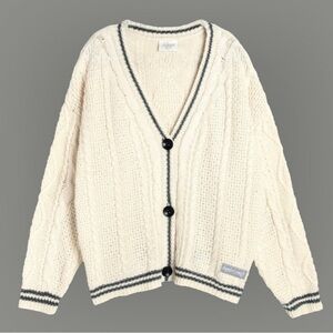 Taylor Swift Folklore cardigan size M / L - authentic